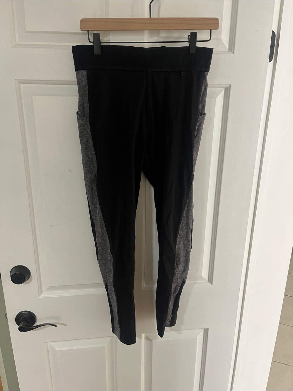 lululemon athletica Black Leggings with Heather Gray Side Panels